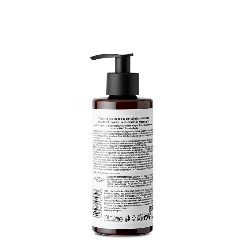 Shampoo STMNT Grooming Goods con carbón activado y mentol 300ml